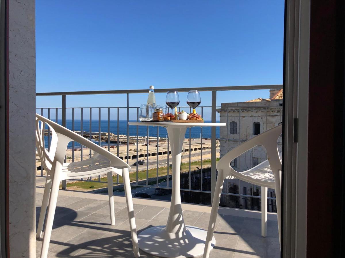 La Vacanza Ortigia Syracuse Exterior photo