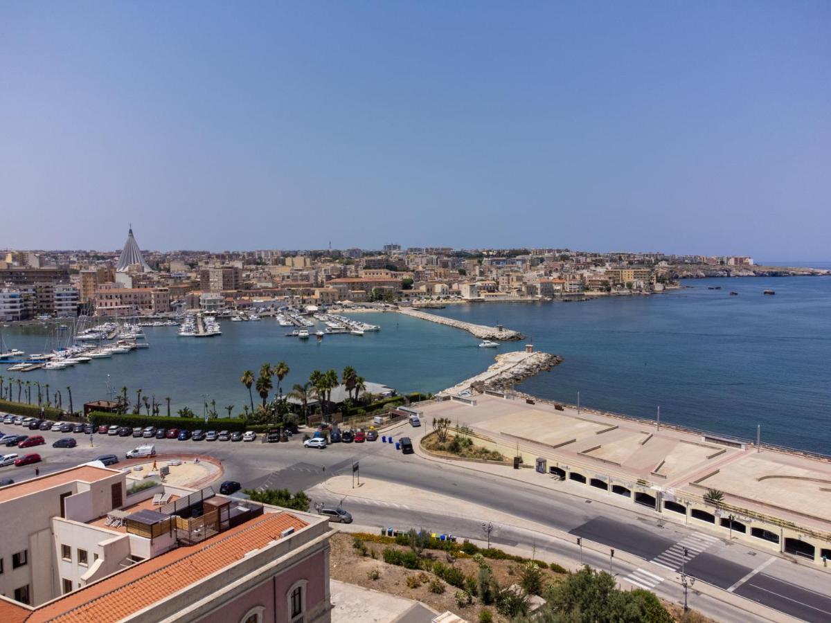 La Vacanza Ortigia Syracuse Exterior photo